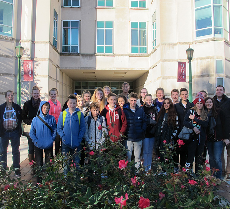 School of Education welcomes students and teachers from Bourne Community College in England